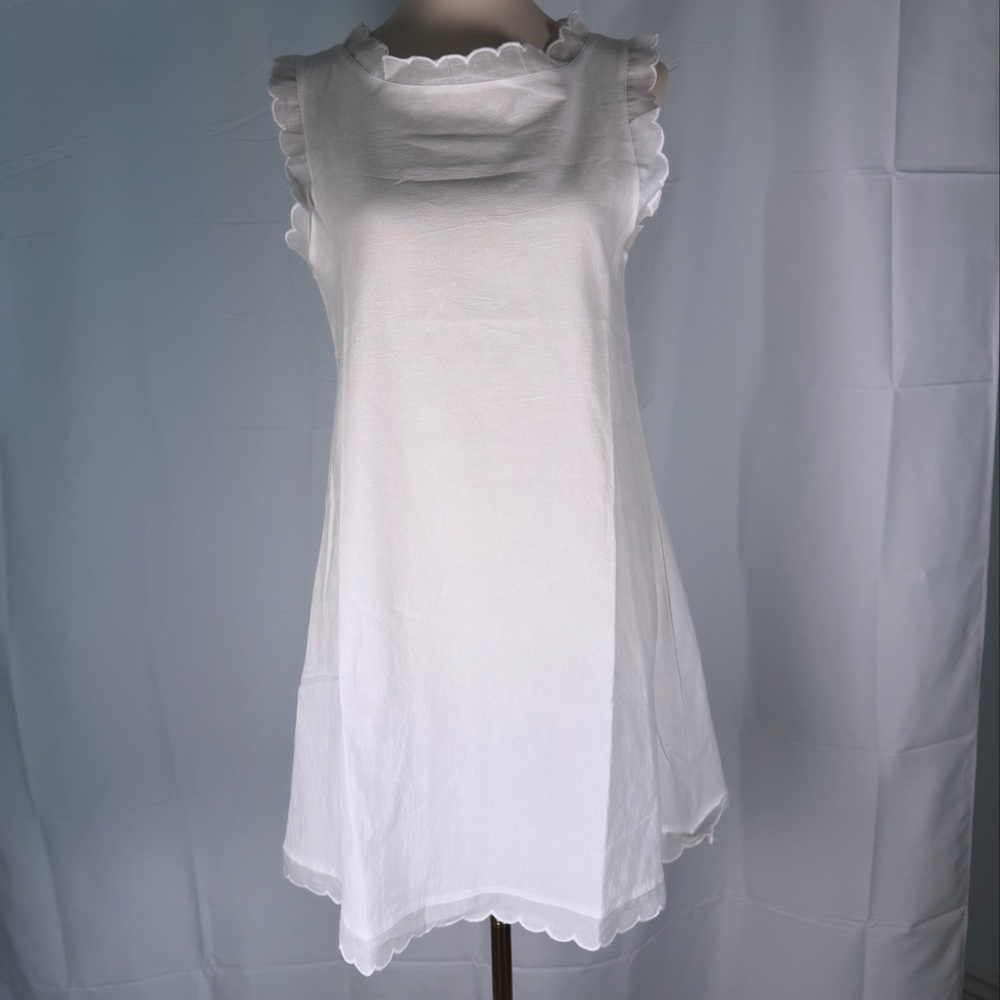 White Sleeveless Dress with Scalloped Edges